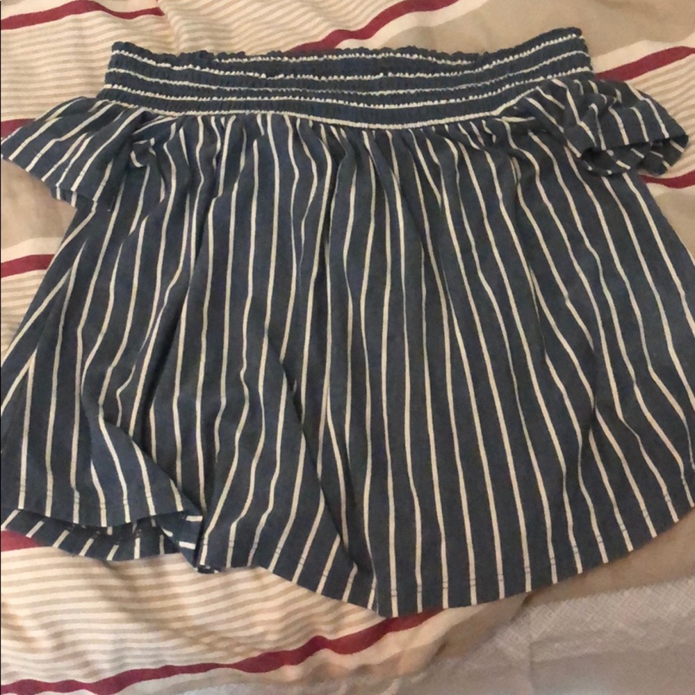 AMERICAN EAGLE TOP